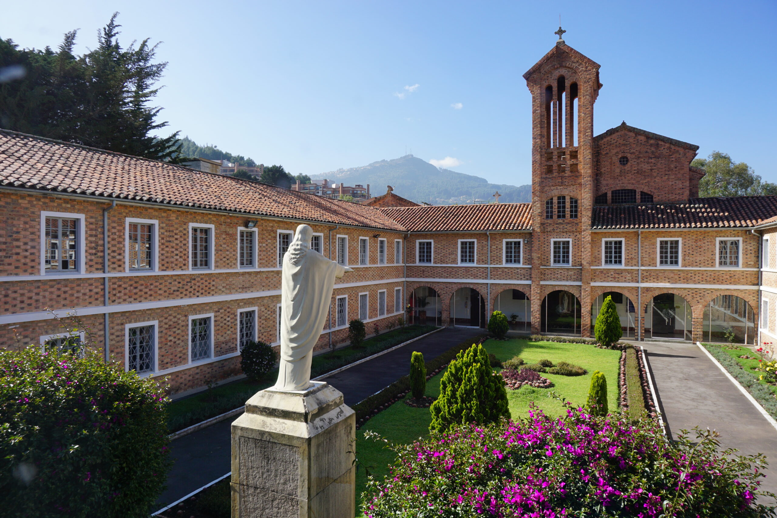 valmaria (258)